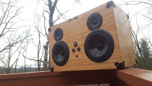 Dream boombox, outdoors